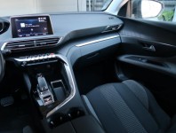 Peugeot 3008  1.5 BlueHDi 