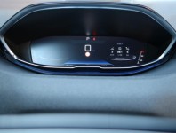 Peugeot 3008  1.5 BlueHDi 