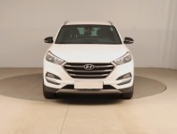 Hyundai Tucson  1.7 CRDi Trikolor