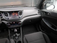 Hyundai Tucson  1.7 CRDi Trikolor