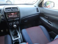 Mitsubishi ASX  1.6 MIVEC 