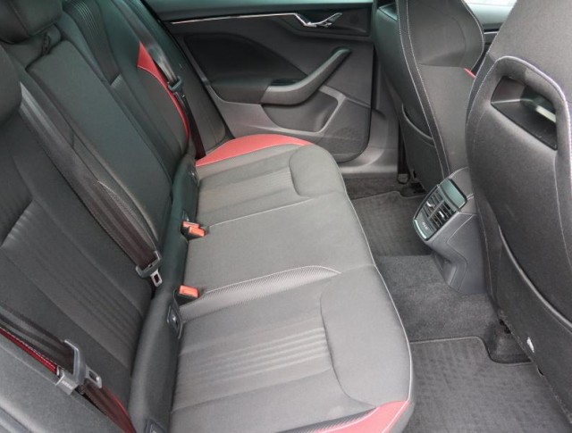 Škoda Kamiq  1.5 TSI Monte Carlo