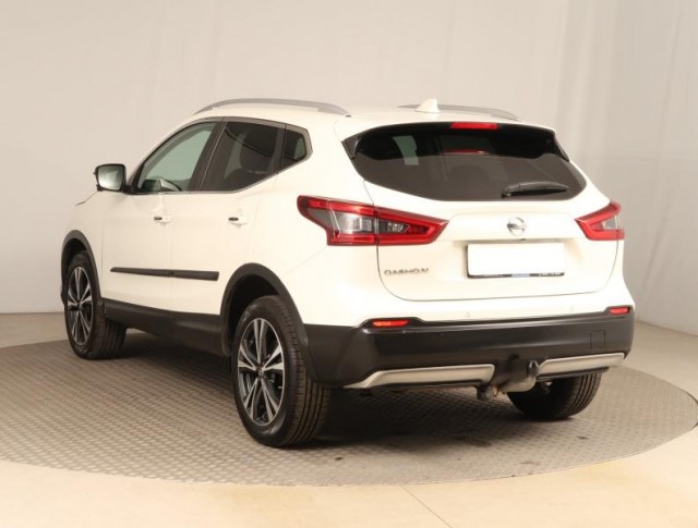 Nissan Qashqai  1.2 DIG-T N-Connecta