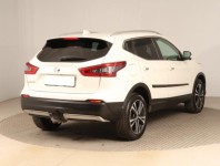 Nissan Qashqai  1.2 DIG-T N-Connecta
