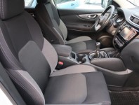 Nissan Qashqai  1.2 DIG-T N-Connecta