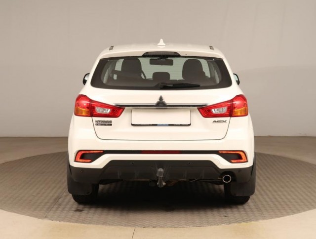 Mitsubishi ASX  1.6 MIVEC 