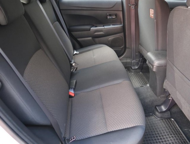 Mitsubishi ASX  1.6 MIVEC 