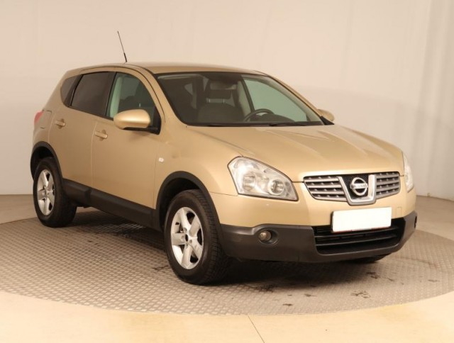 Nissan Qashqai  2.0 dCi Visia