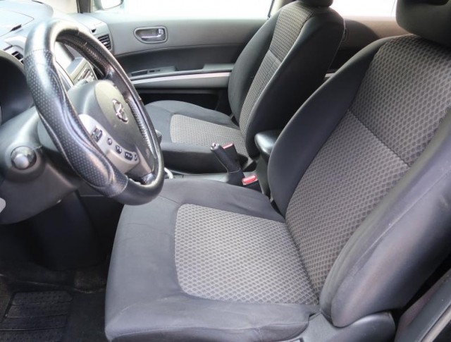 Nissan X-Trail  2.5 