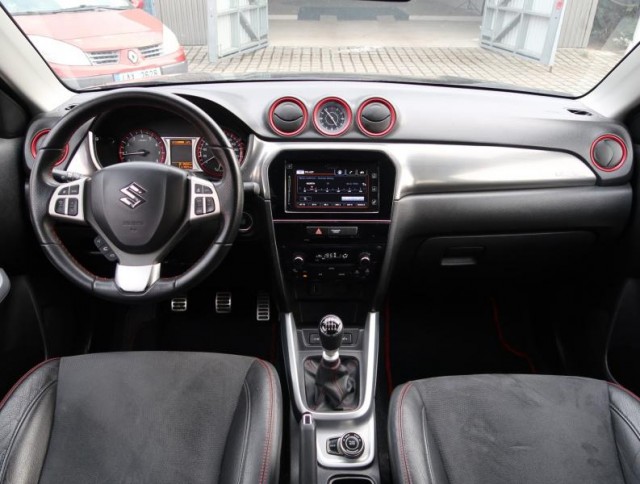 Suzuki Vitara  1.4 BoosterJet Elegance