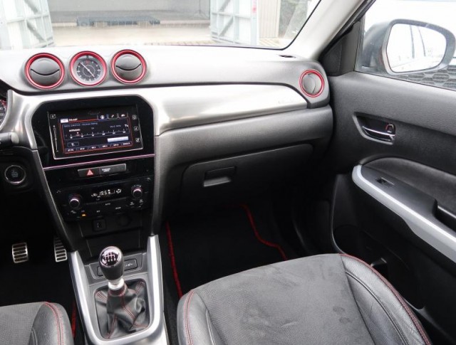 Suzuki Vitara  1.4 BoosterJet Elegance
