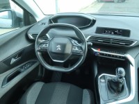 Peugeot 3008  1.2 PureTech 