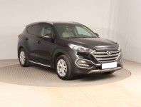 Hyundai Tucson  1.7 CRDi Trikolor