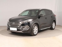Hyundai Tucson  1.7 CRDi Trikolor