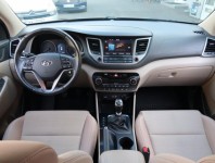 Hyundai Tucson  1.7 CRDi Trikolor
