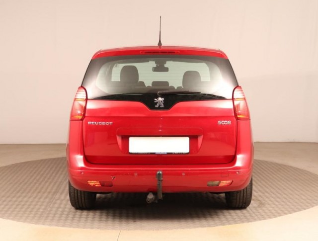 Peugeot 5008  2.0 BlueHDi 