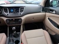 Hyundai Tucson  1.7 CRDi Trikolor