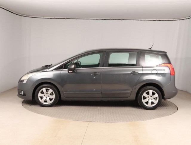 Peugeot 5008  2.0 HDI 