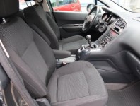 Peugeot 5008  2.0 HDI 