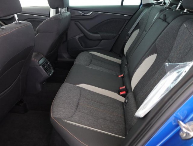 Škoda Kamiq  1.5 TSI 