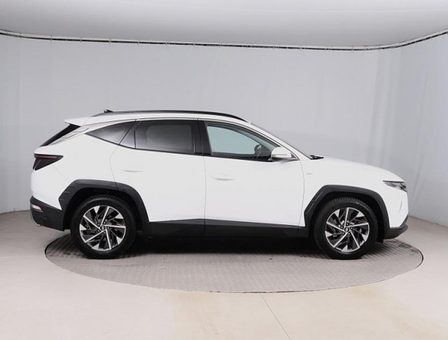 Hyundai Tucson  1.6 T-GDI 48V MHEV Smart