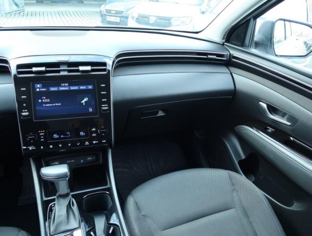 Hyundai Tucson  1.6 T-GDI 48V MHEV Smart