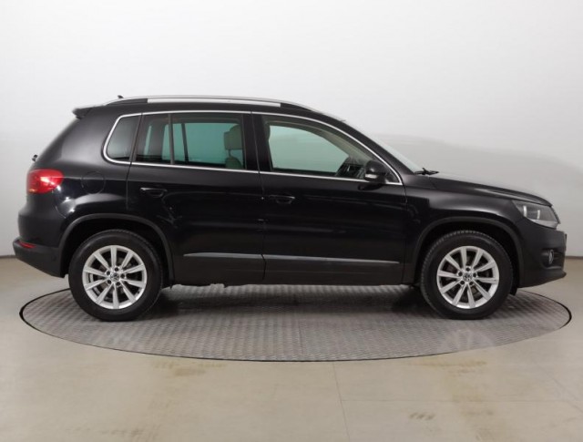 Volkswagen Tiguan  2.0 TDI 