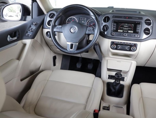 Volkswagen Tiguan  2.0 TDI 