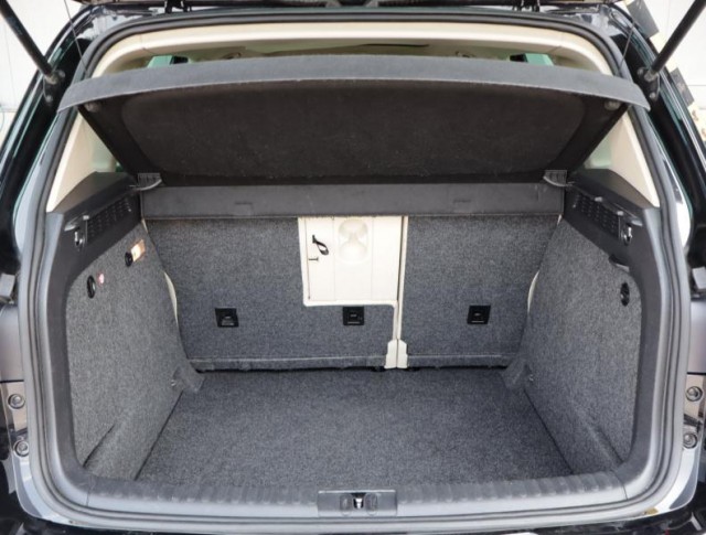 Volkswagen Tiguan  2.0 TDI 