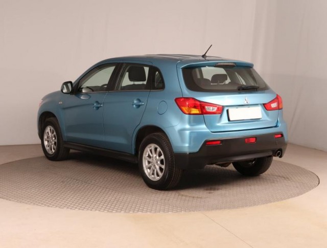 Mitsubishi ASX  1.6 MIVEC 