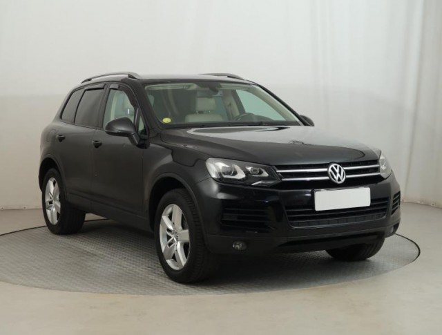 Volkswagen Touareg  3.0 TDI 