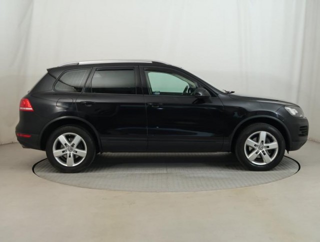 Volkswagen Touareg  3.0 TDI 
