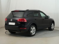 Volkswagen Touareg  3.0 TDI 