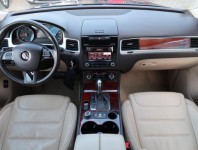 Volkswagen Touareg  3.0 TDI 