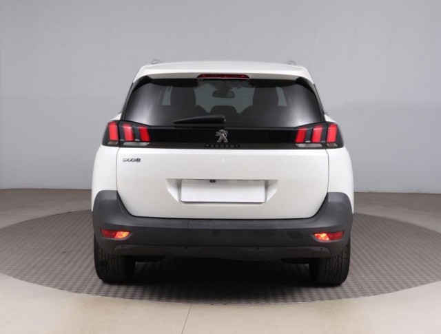 Peugeot 5008  PureTech 130 