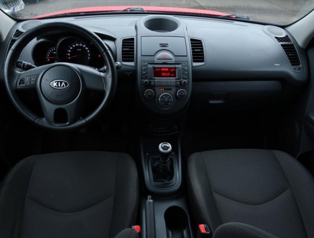 Kia Soul  1.6 CVVT 