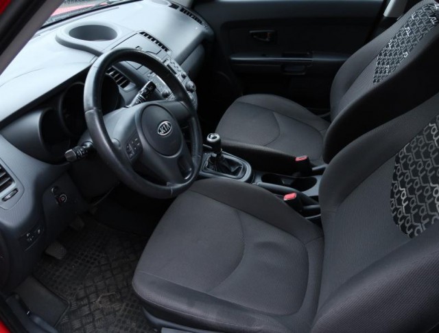 Kia Soul  1.6 CVVT 