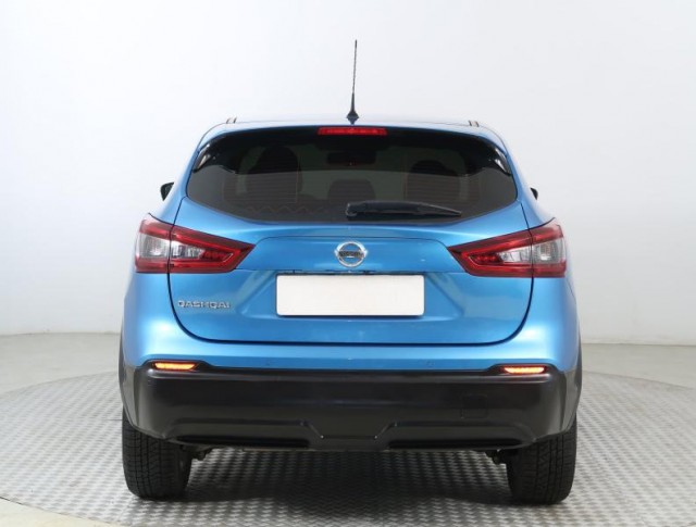 Nissan Qashqai  1.3 DIG-T 