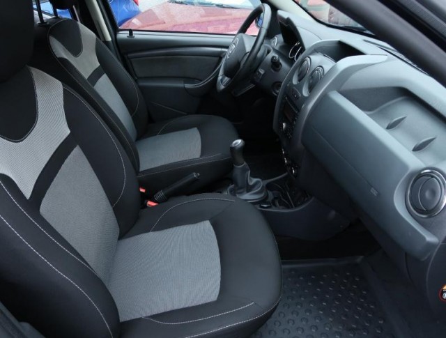 Dacia Duster  1.6 SCe 