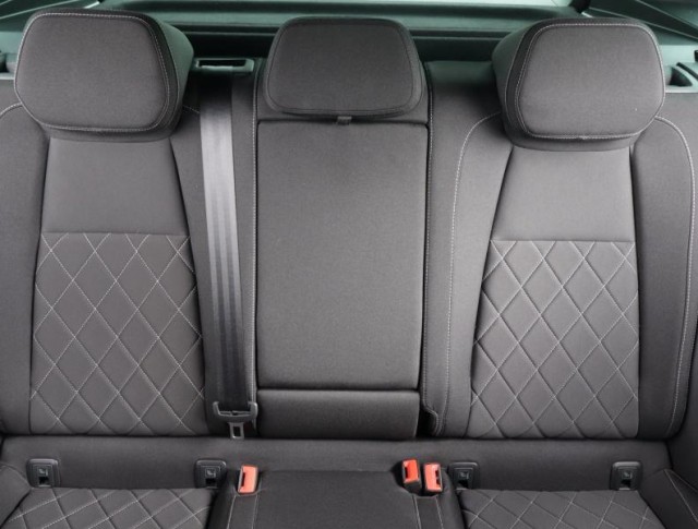 Škoda Karoq  1.5 TSI Sportline