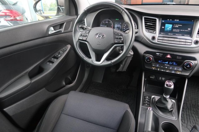 Hyundai Tucson  1.7 CRDi Trikolor