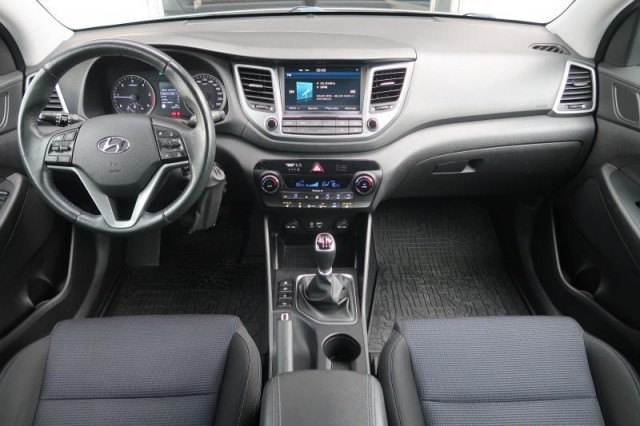 Hyundai Tucson  1.7 CRDi Trikolor