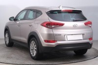Hyundai Tucson  1.7 CRDi Trikolor