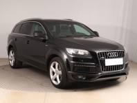 Audi Q7  3.0 TDI S-Line