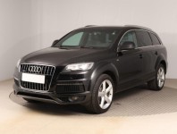 Audi Q7  3.0 TDI S-Line