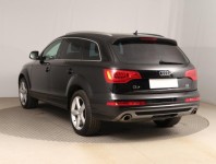 Audi Q7  3.0 TDI S-Line
