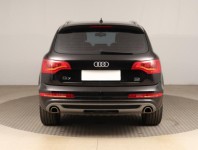 Audi Q7  3.0 TDI S-Line