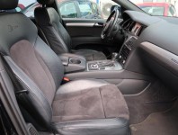Audi Q7  3.0 TDI S-Line
