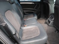 Audi Q7  3.0 TDI S-Line