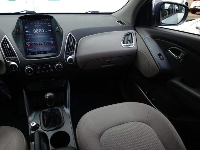 Hyundai ix35  2.0 CRDi 